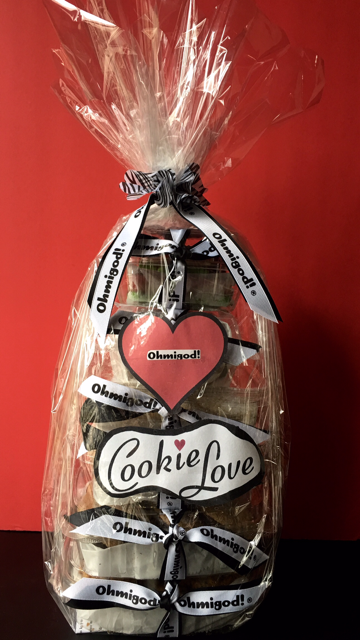 Love & Romance Gift Basket - Design B